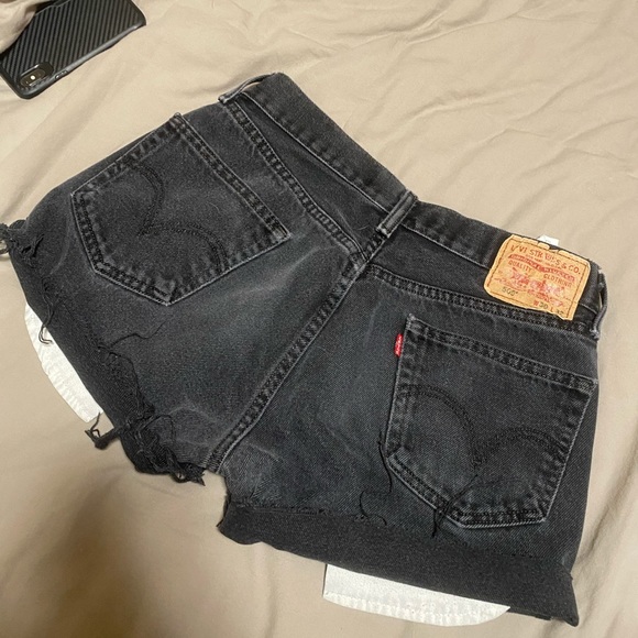 Levi’s Shorts - Picture 2 of 2